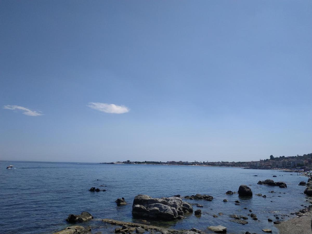 Suite Sul Mare Giardini Naxos Dış mekan fotoğraf